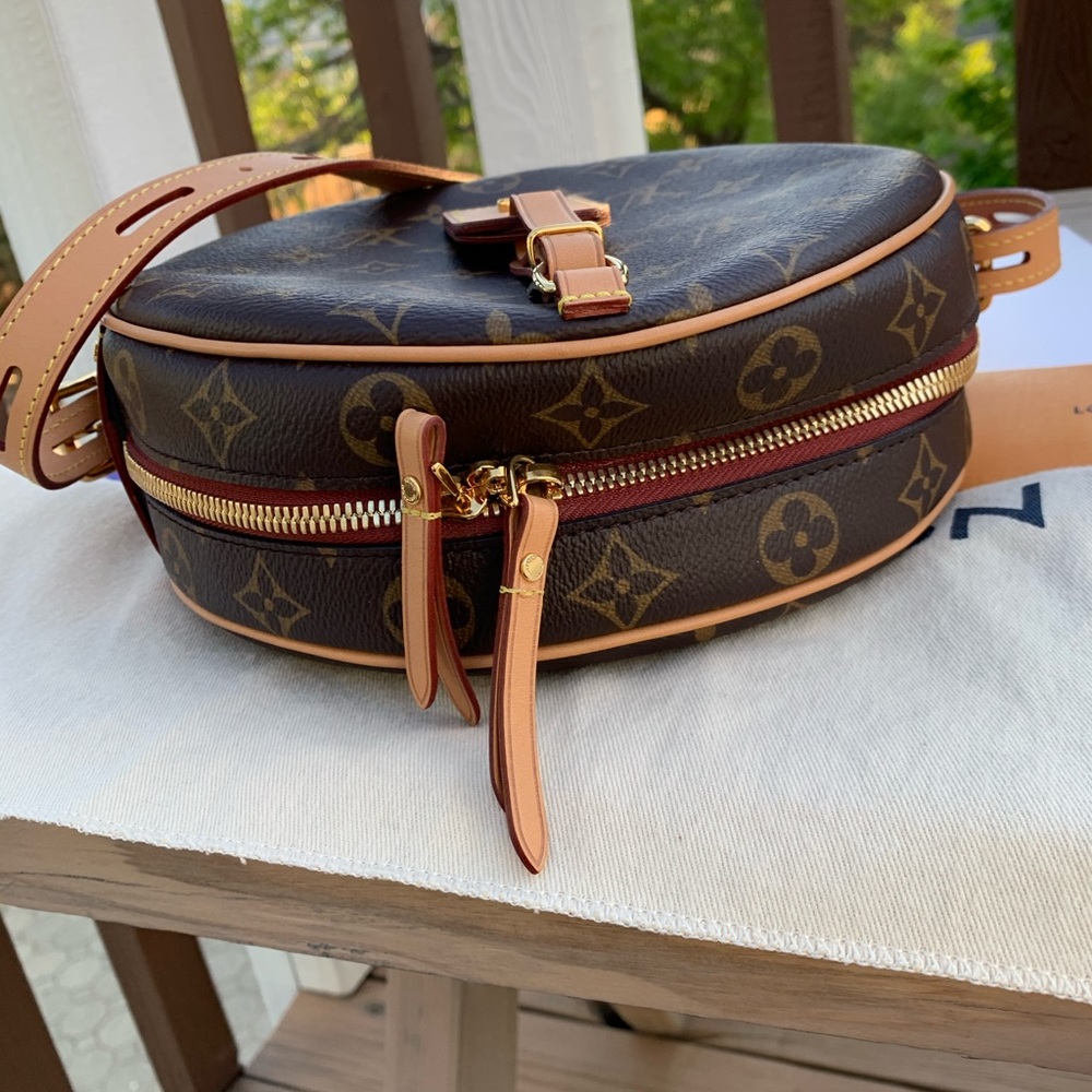 Sold Louis Vuitton Boite Chapeau Mm - Picture 6 of 15